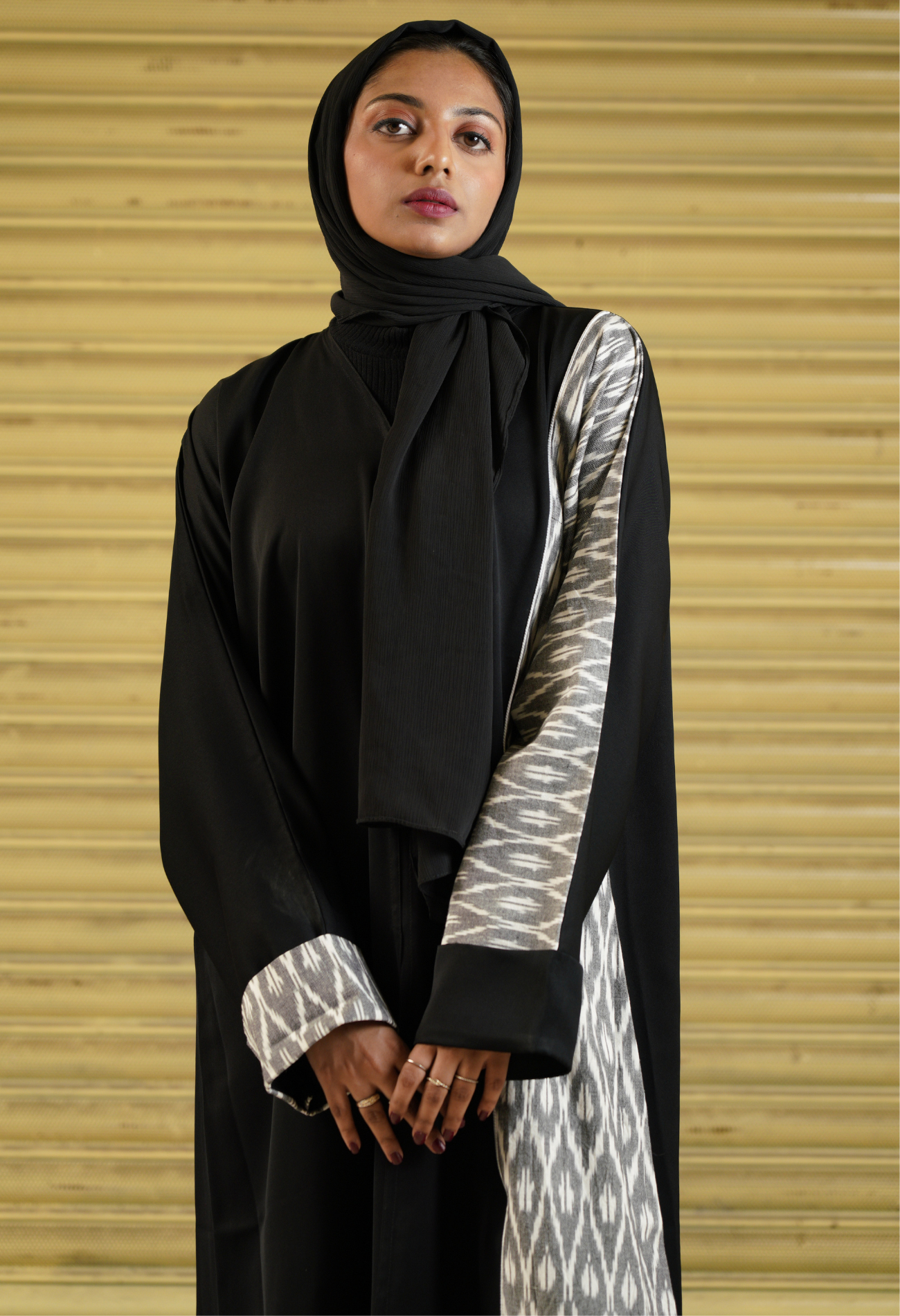 Ikkat Two Tone Front Open Abaya