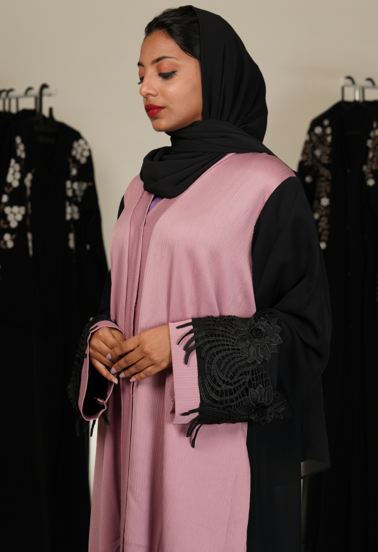 Two Tone Front Open Abaya With Flower Patch on Sleeves
