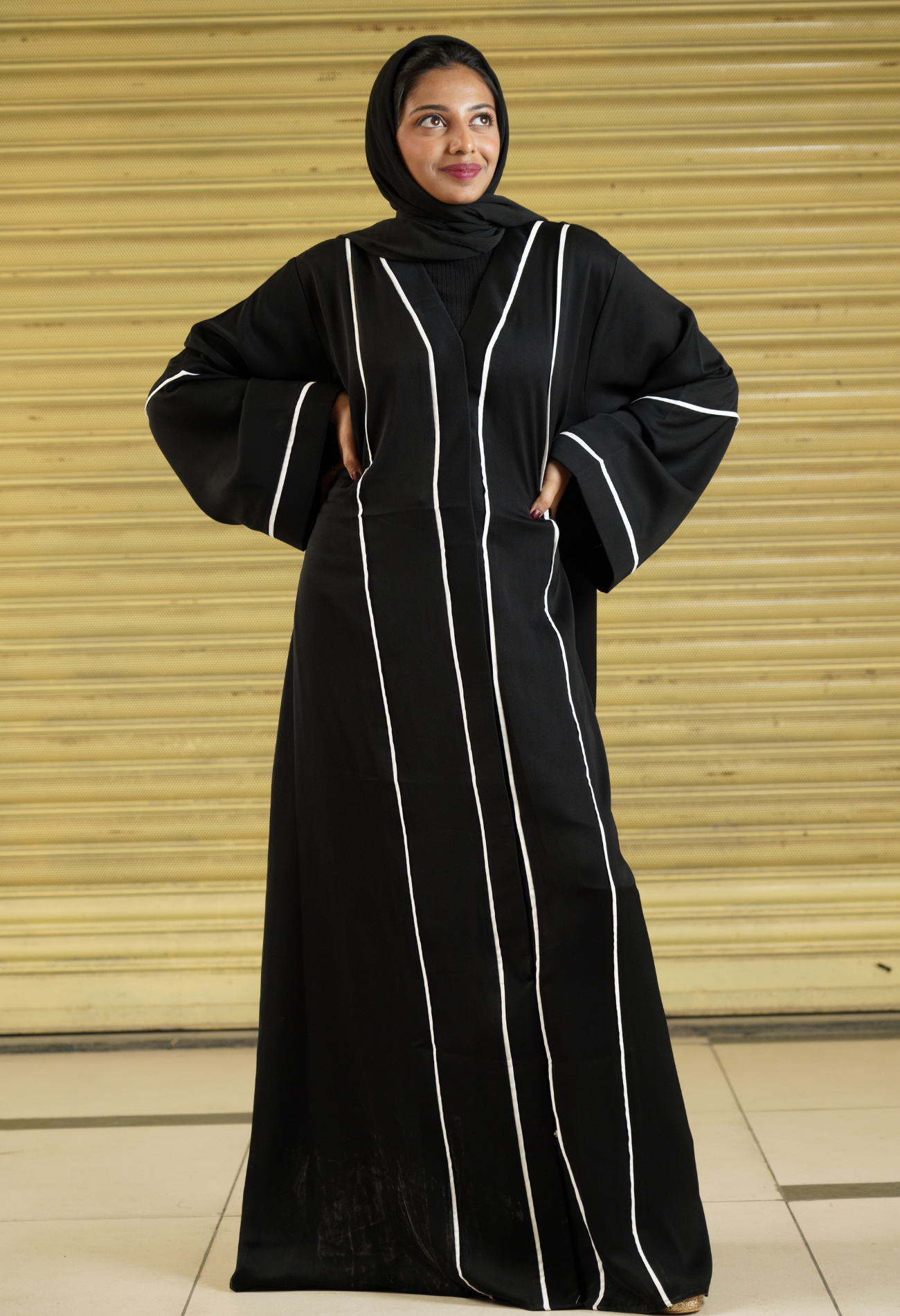 Black Front Open Abaya With Both Side White Strips