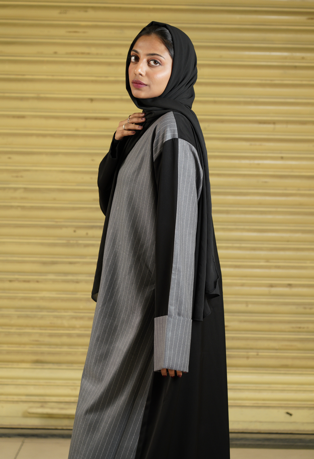 Two Tone Front Open Abaya