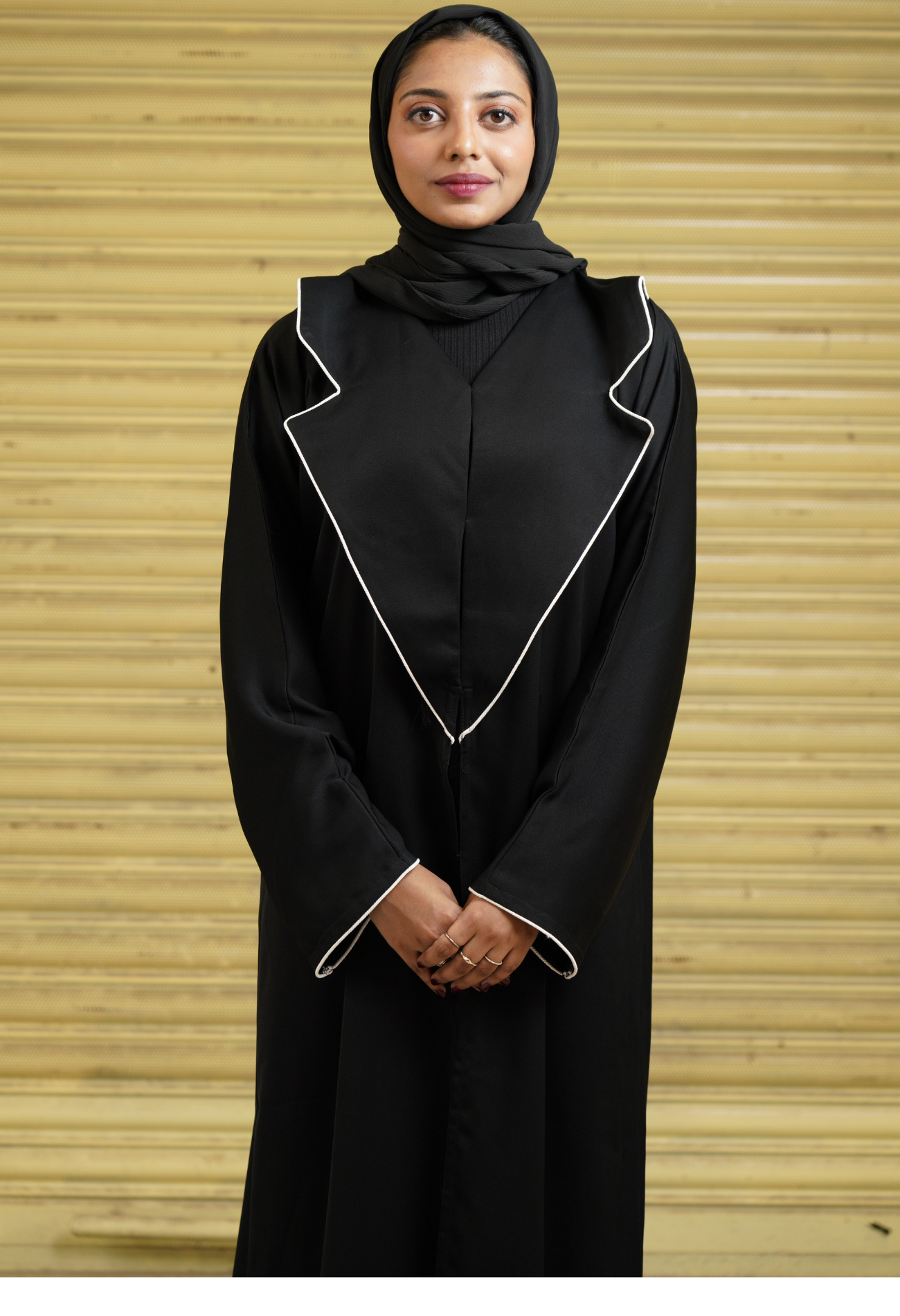 Black Front Open Abaya With Suited Lapel